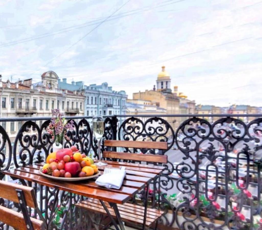 Aston Hotel San Petersburgo Exterior foto