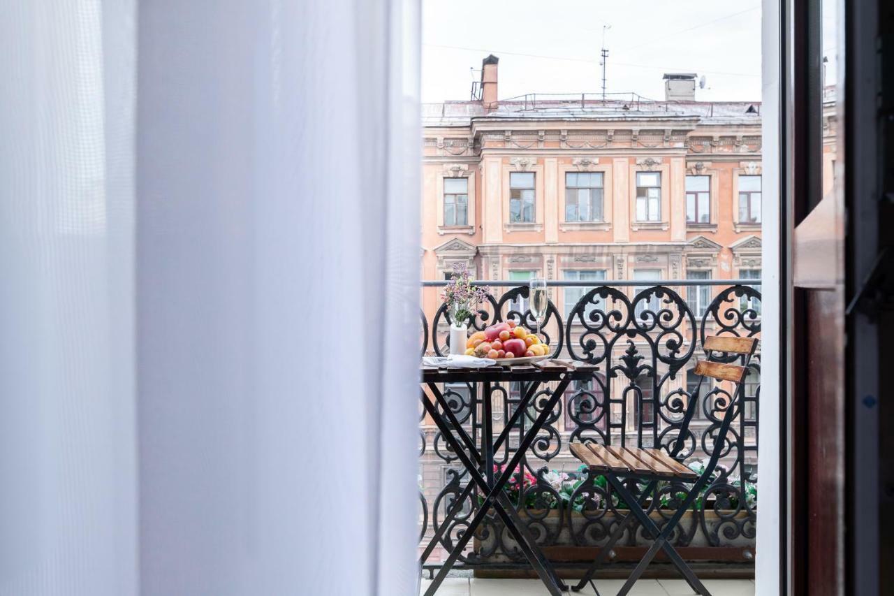 Aston Hotel San Petersburgo Exterior foto